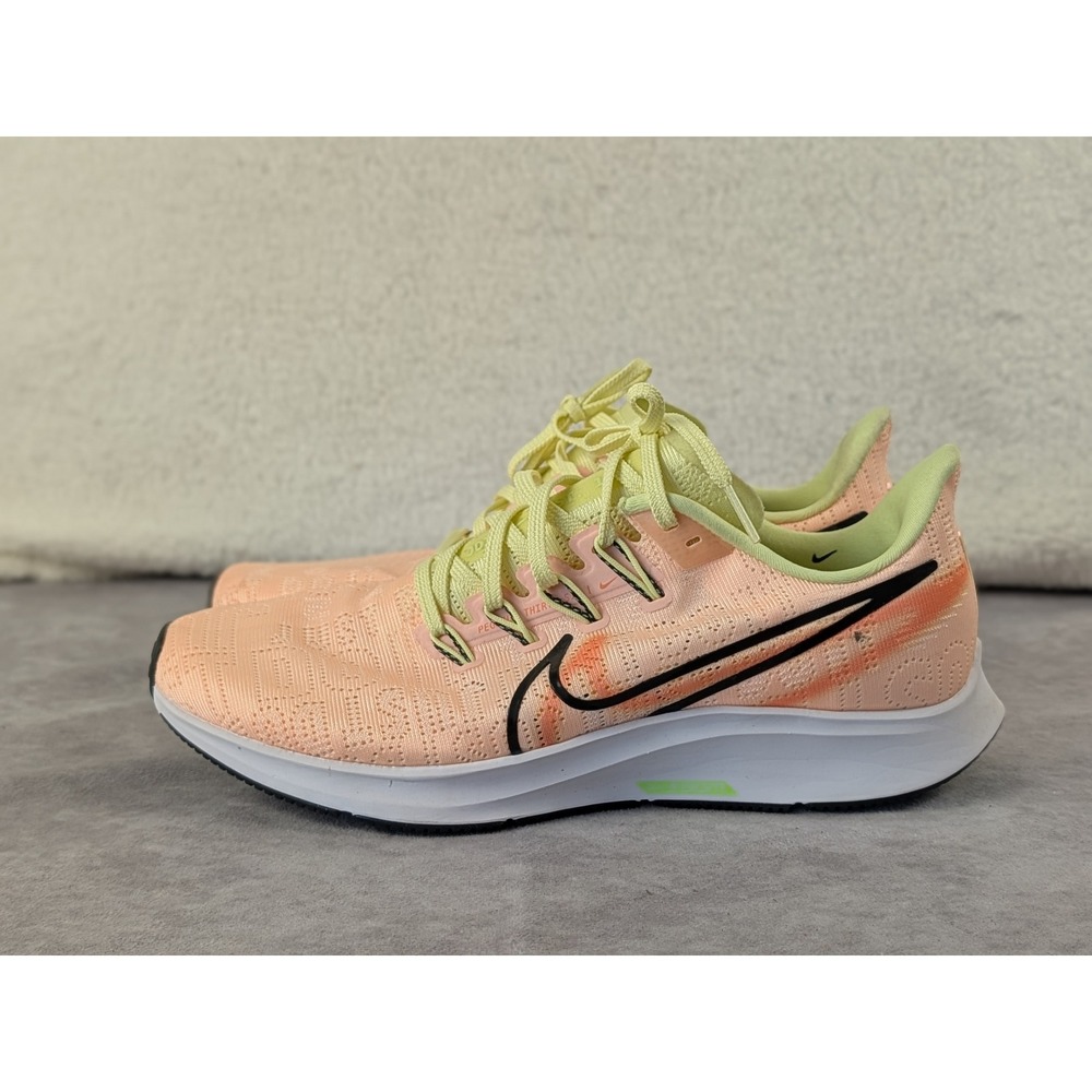 Nike Air Zoom Pegasus 36 Womens Running Shoes Melon Tint AV6259-800 Size 8.5
